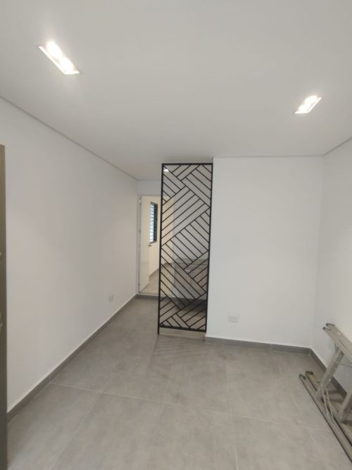 Oficina en arriendo en Suramericana, Medellín, 28 m² · foto 3 de 7