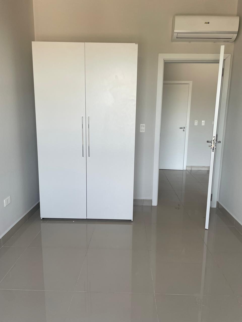 DEPARTAMENTO EN ALQUILER ZUBA IV — foto 2