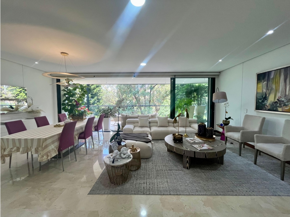 Apartment for sale in Los Balsos, Medellín 3