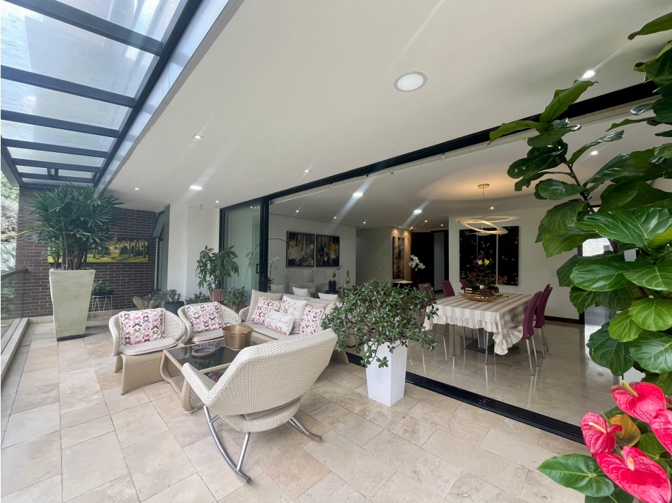 Apartment for sale in Los Balsos, Medellín 4
