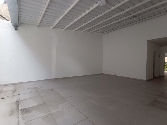 Local en arriendo en Laureles, Medellín, 130 m² · foto 4 de 10