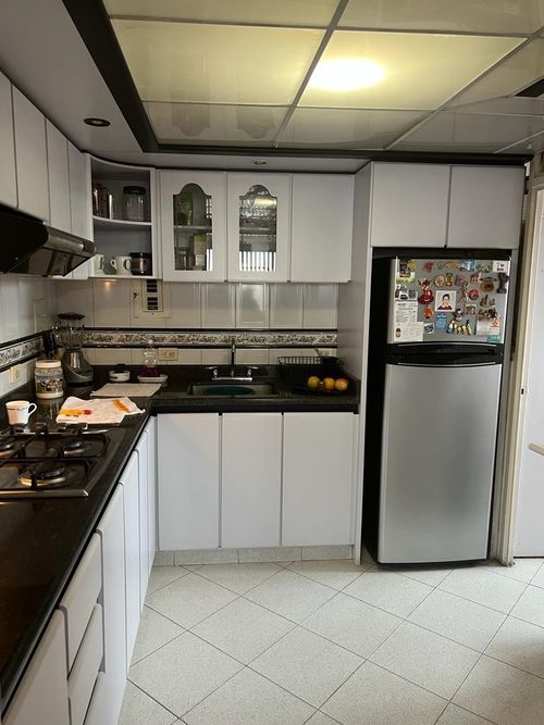 Apartamento en venta en Marly, Bogotá · foto 4 de 14