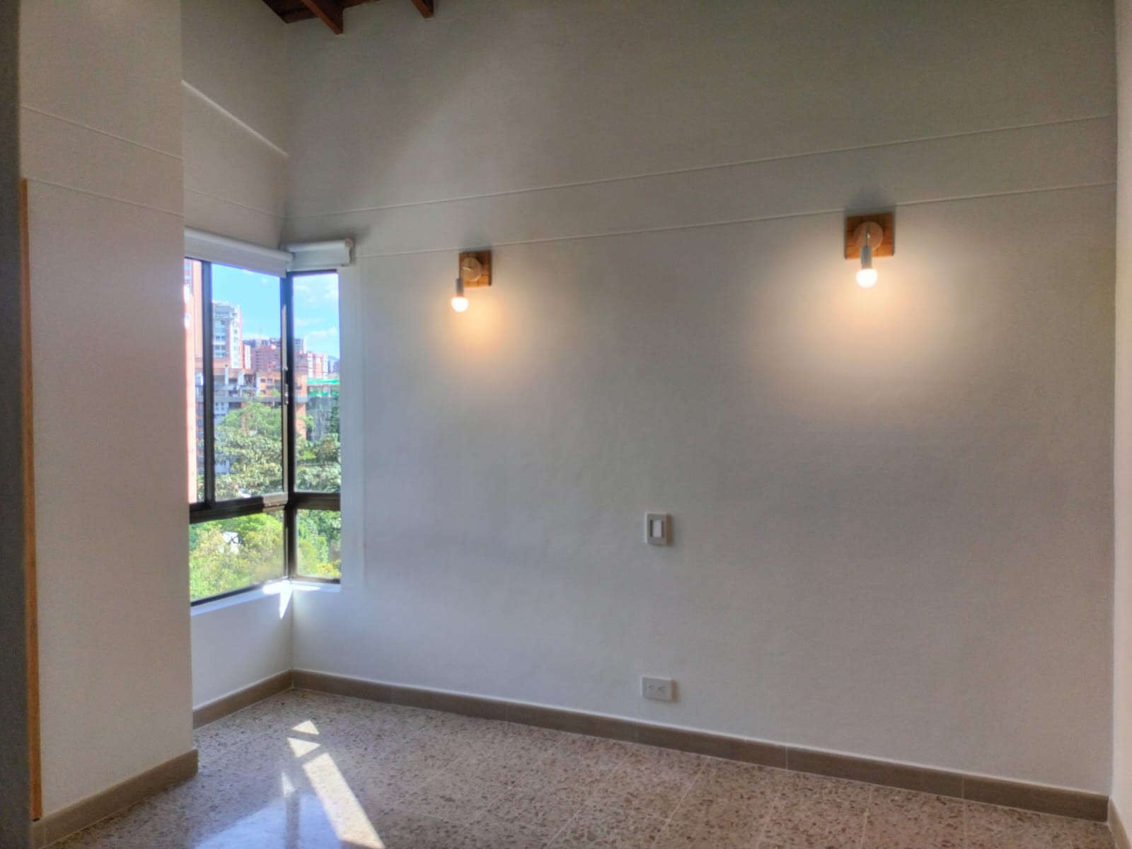 Apartamento en arriendo en El Poblado, Medellín · foto 9 de 19