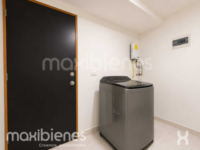 Apartment for sale in Loreto, Medellín 4