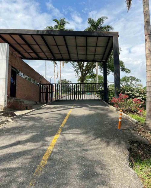 Lote en venta en Colombia, Manizales, 1370 m² · foto 20 de 24