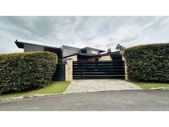 Casa de 4 alcobas en venta en El Carmen de Viboral, 500 m² · foto 3 de 24