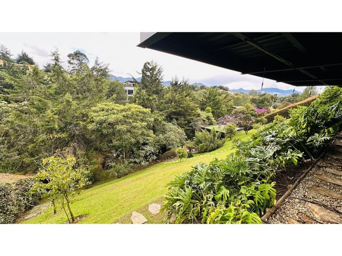 Casa de 4 alcobas en venta en El Carmen de Viboral, 500 m² · foto 10 de 24