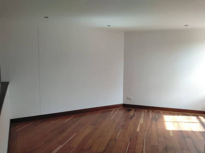 Apartamento de 3 alcobas en arriendo en El Poblado, Medellín, 142 m² · foto 2 de 24