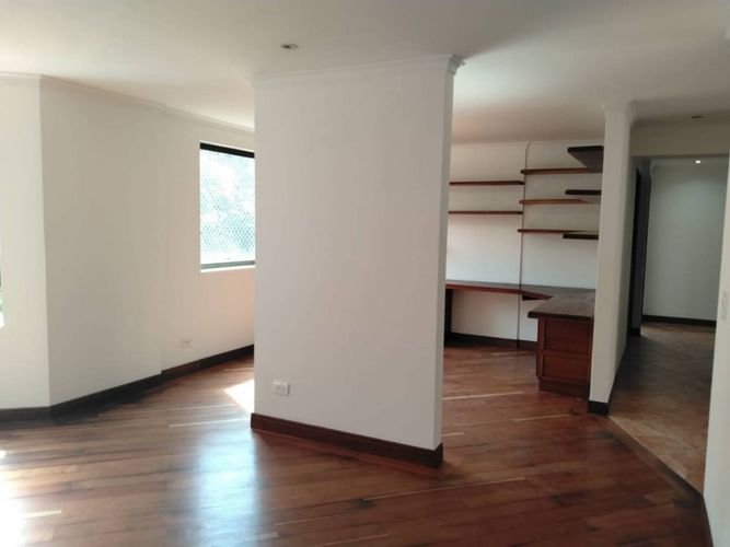 Apartamento de 3 alcobas en arriendo en El Poblado, Medellín, 142 m² · foto 3 de 24