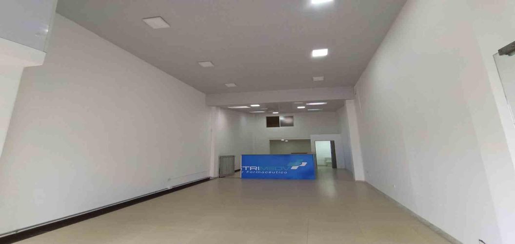 Local en arriendo en Avenida Santander, Manizales, 100 m² · foto 16 de 23