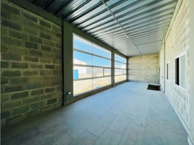Bodega en arriendo en Cartagena De Indias, Cartagena, 1060 m² · foto 6 de 13