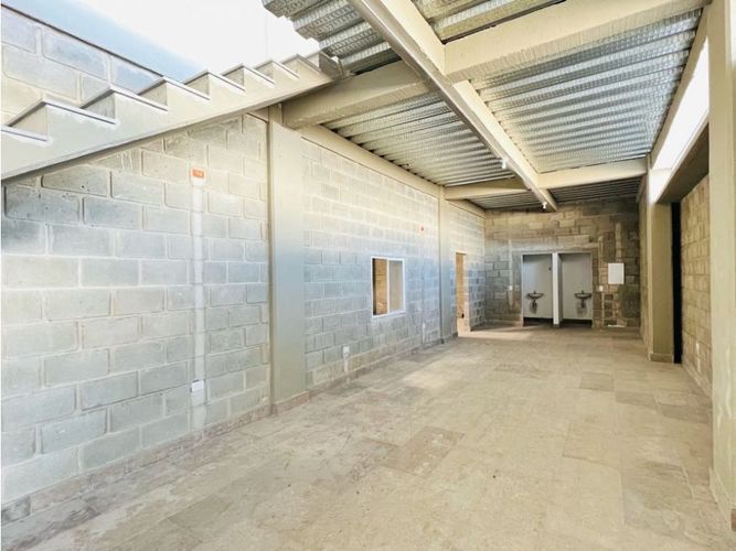 Bodega en arriendo en Cartagena De Indias, Cartagena, 1060 m² · foto 8 de 13