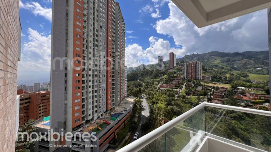 Apartamento de 3 alcobas en arriendo en Aves Maria, Sabaneta, 75 m² · foto 5 de 14