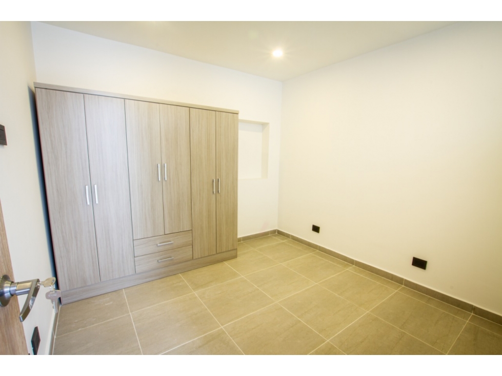 Casa en venta en Marsella, Bogotá · foto 8 de 24