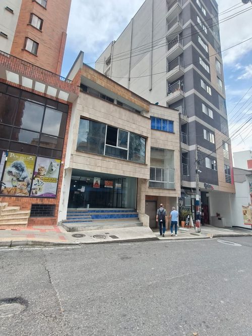 Local en arriendo en Antonia Santos Centro, Bucaramanga, 450 m² · foto 8 de 8