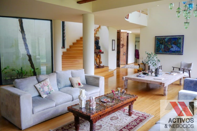 Finca en venta en La Primavera, El Retiro, 30000 m² · foto 5 de 6