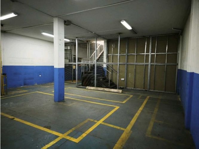 Bodega en arriendo en 12 De Octubre, Zipaquirá, 837 m² · foto 3 de 24