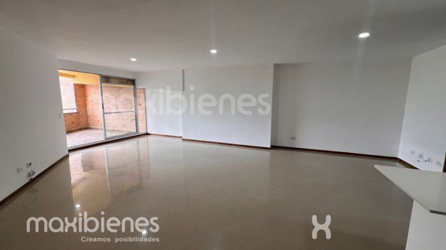 Apartamento de 3 alcobas en arriendo en Aves Maria, Sabaneta, 110 m² · foto 2 de 14