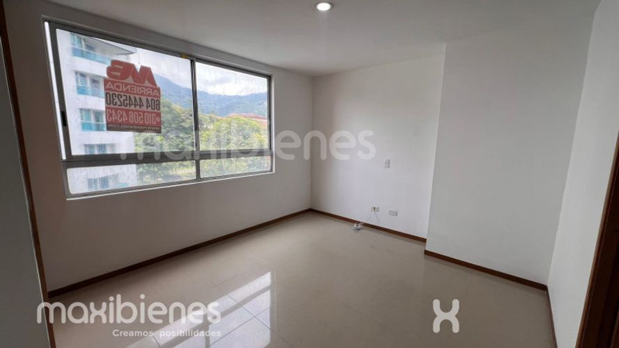 Apartamento de 3 alcobas en arriendo en Aves Maria, Sabaneta, 110 m² · foto 4 de 14