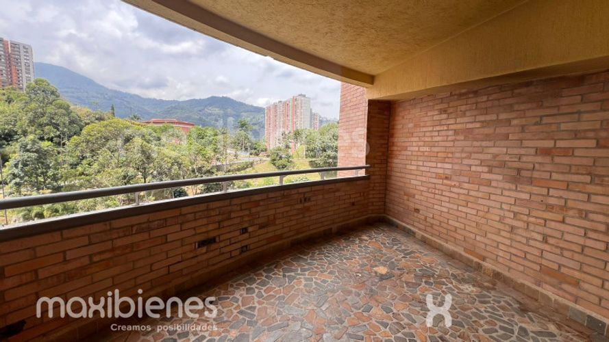 Apartamento de 3 alcobas en arriendo en Aves Maria, Sabaneta, 110 m² · foto 5 de 14