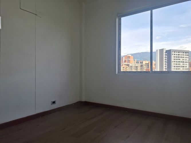 Apartamento de 3 alcobas en arriendo en Santa María De Los Ángeles, Medellín, 104 m² · foto 11 de 15