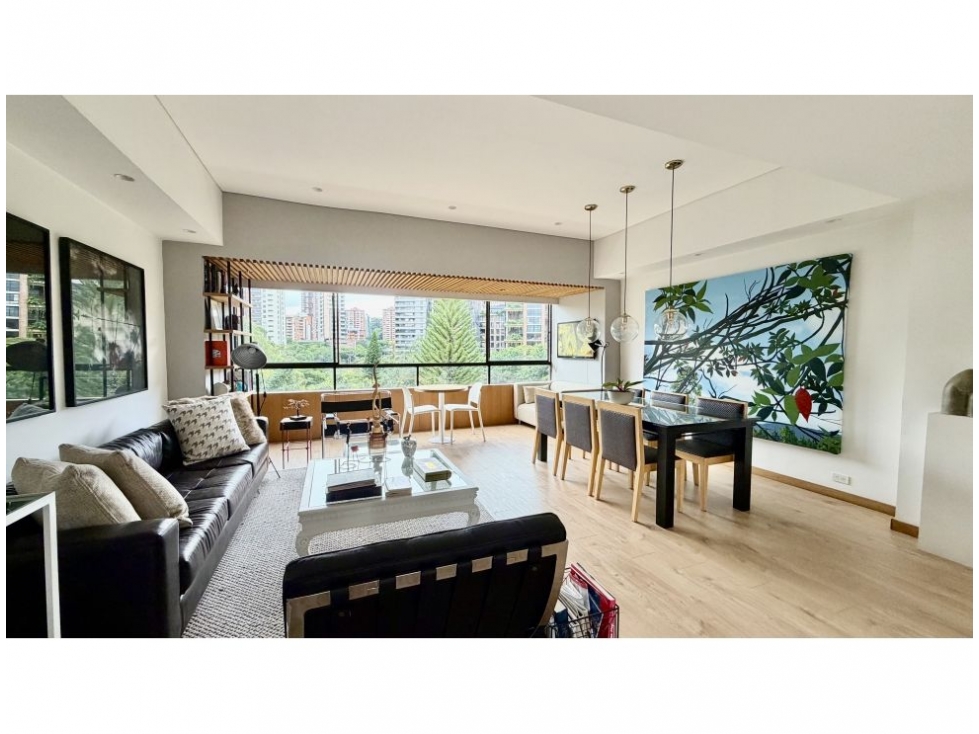 Apartamento en venta en El Poblado, Medellín 2