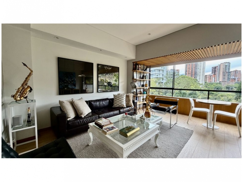 Apartamento en venta en El Poblado, Medellín 3