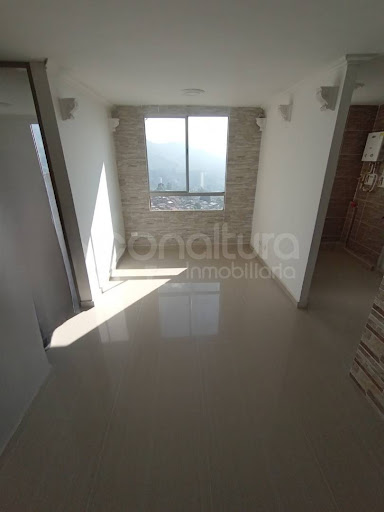 Apartamento en venta en San Antonio De Prado, Medellín · foto 5 de 8