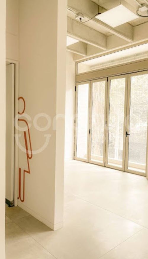 Oficina en arriendo en El Poblado, Medellín, 95 m² · foto 5 de 5