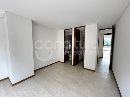 Apartamento en arriendo en El Campestre, Medellín · foto 9 de 24