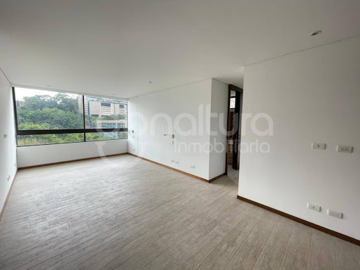 Apartamento en arriendo en El Campestre, Medellín · foto 10 de 24