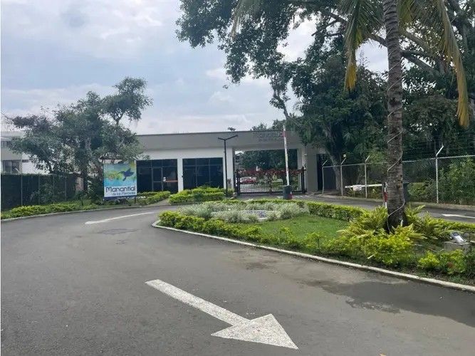 Casa de 5 alcobas en venta en Las Mercedes, Jamundí, 320 m² · foto 15 de 24