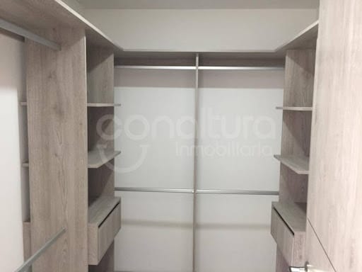 Apartamento de 3 alcobas en venta en El Esmeraldal, Envigado, 96 m² · foto 6 de 6