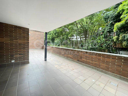 Apartamento en arriendo en El Campestre, Medellín · foto 23 de 24