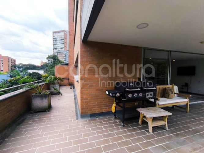 Apartamento de 2 alcobas en arriendo en Santa Maria De Los Angeles, Medellín, 98 m² · foto 16 de 18