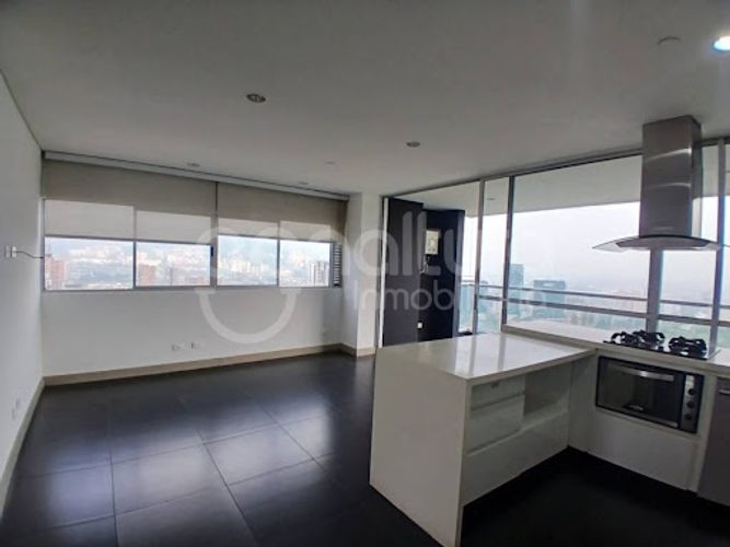 Apartamento de 2 alcobas en arriendo en Los Balsos, Medellín, 90 m² · foto 6 de 15