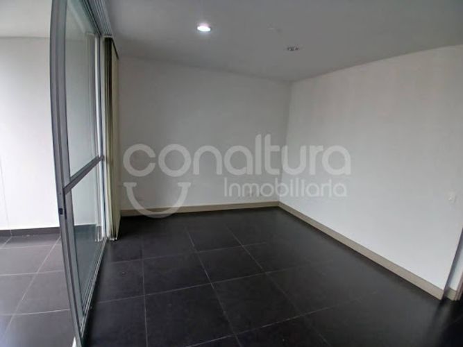 Apartamento de 2 alcobas en arriendo en Los Balsos, Medellín, 90 m² · foto 7 de 15