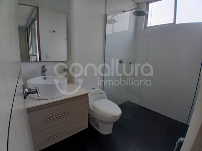 Apartamento de 2 alcobas en arriendo en Los Balsos, Medellín, 90 m² · foto 11 de 15