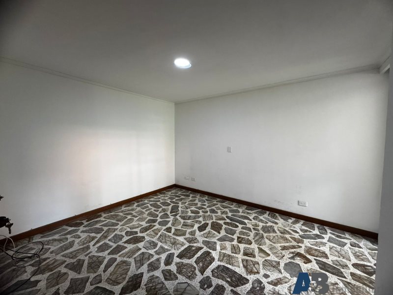 Apartamento en venta en El Poblado, Medellín 4