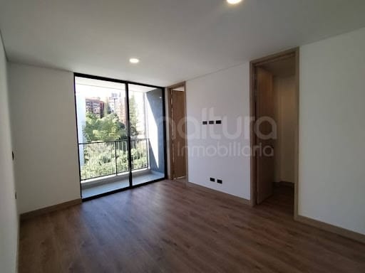 Apartamento de 2 alcobas en arriendo en Las Palmas, Medellín, 90 m² · foto 5 de 14