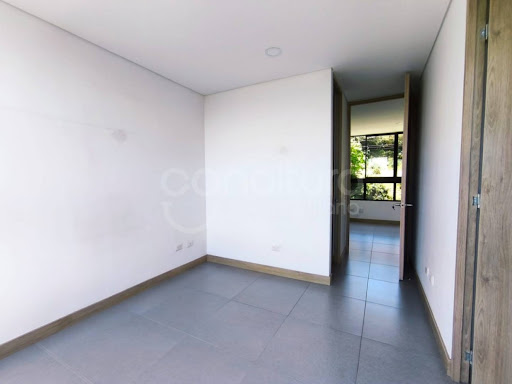 Apartamento en arriendo en El Tesoro, Medellín · foto 8 de 22