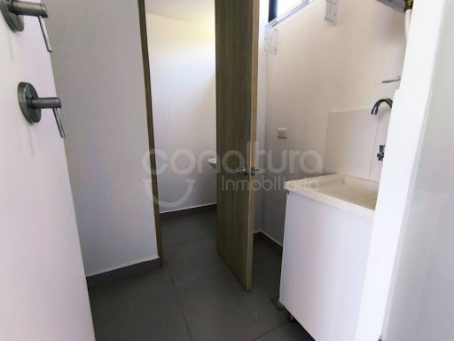 Apartamento en arriendo en El Tesoro, Medellín · foto 22 de 22
