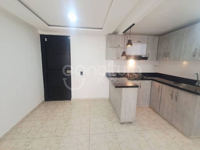 Apartamento de 2 alcobas en venta en Barrio Nuevo, Bello, 50 m² · foto 5 de 15