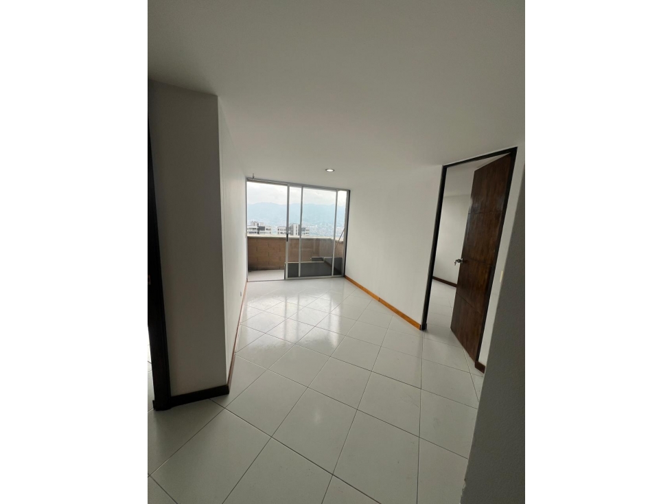 Apartamento en venta en Loma del Indio, Medellín 5