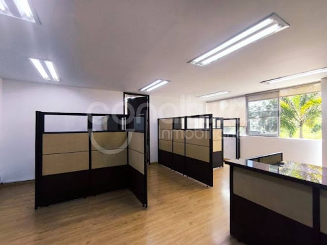 Oficina en arriendo en Milla De Oro, Medellín, 73 m² · foto 9 de 12