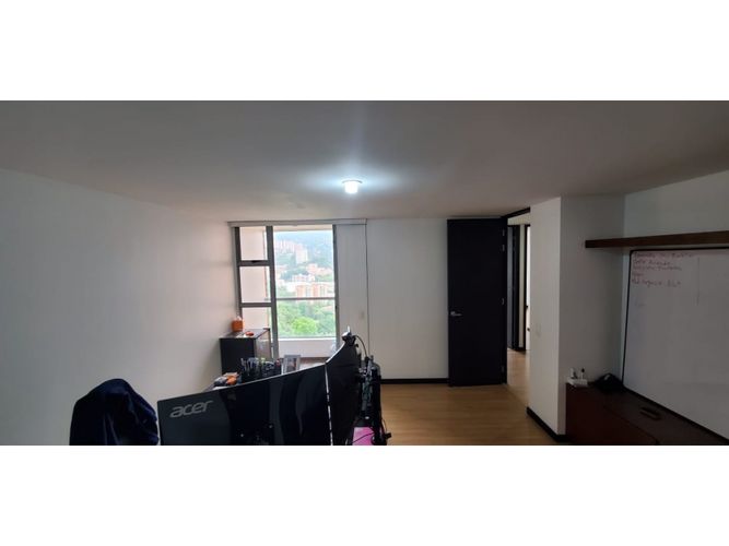 Apartamento de 3 alcobas en venta en La Pradera, Envigado, 160 m² · foto 11 de 19