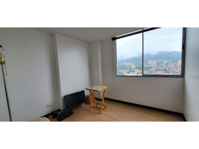 Apartamento de 3 alcobas en venta en La Pradera, Envigado, 160 m² · foto 15 de 19