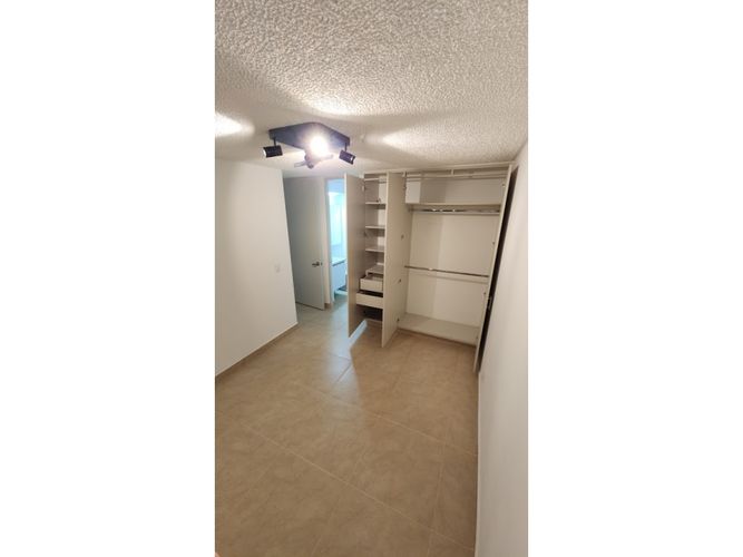 Apartamento en venta en San Jose, Pereira · foto 6 de 11