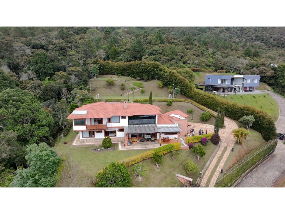 Casa en Arriendo en La Navarra, Bello