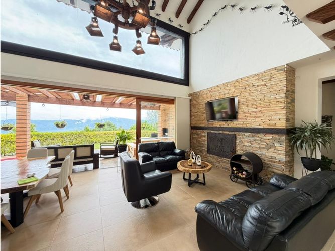 Casa de 3 alcobas en arriendo en La Navarra, Bello, 700 m² · foto 12 de 24